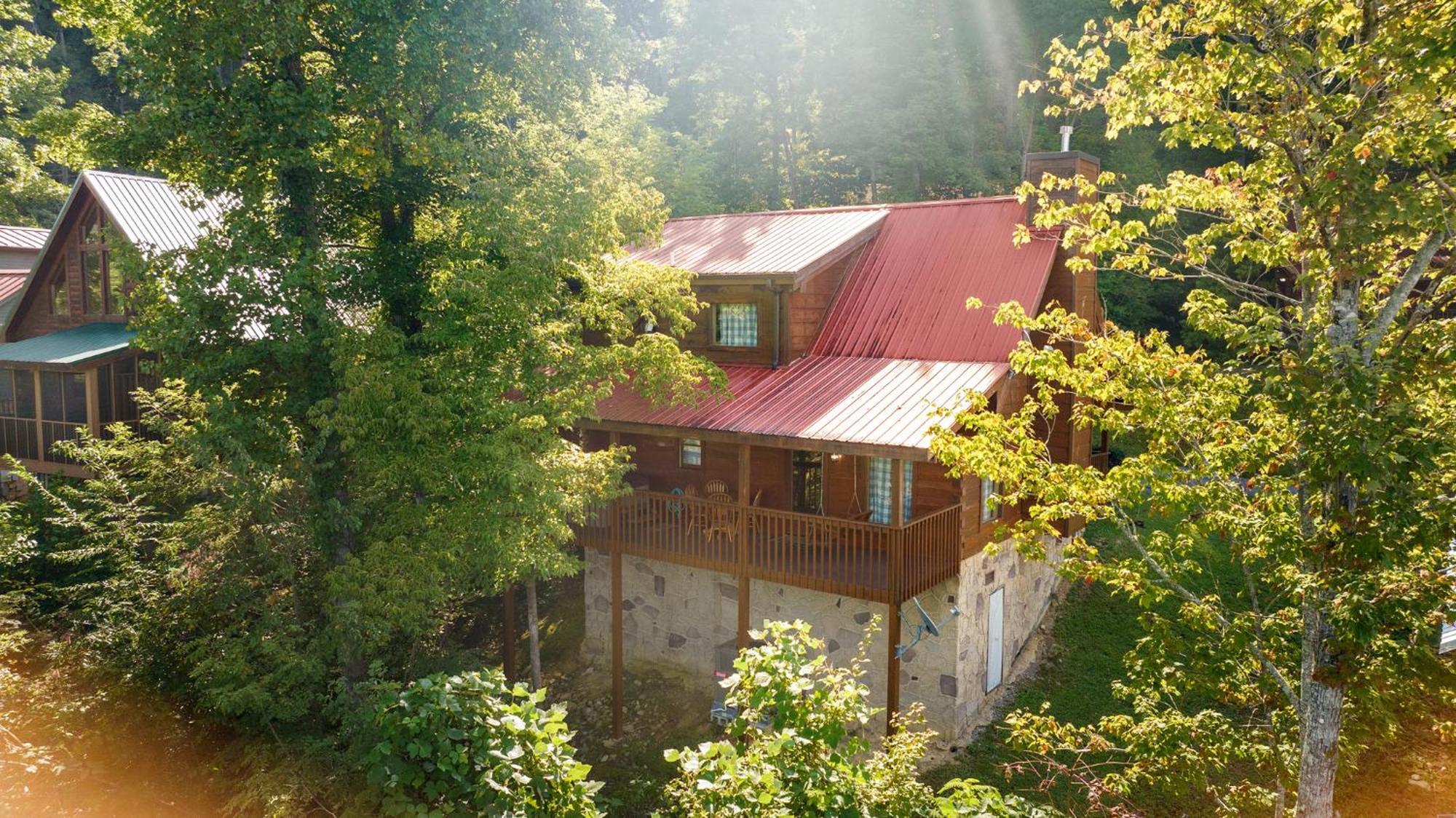 Baloo'S Bungalow Gatlinburg Exterior photo
