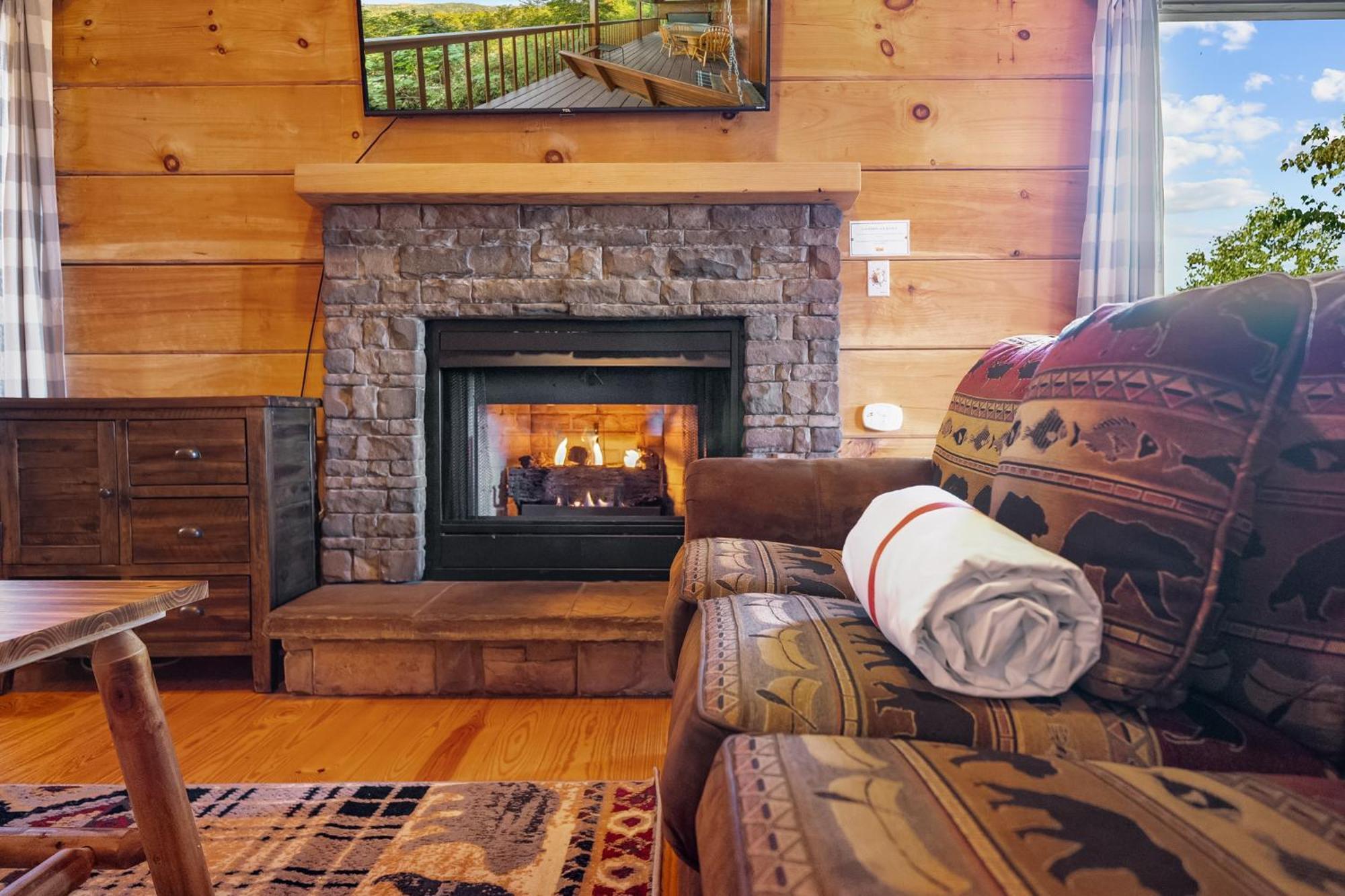 Baloo'S Bungalow Gatlinburg Exterior photo